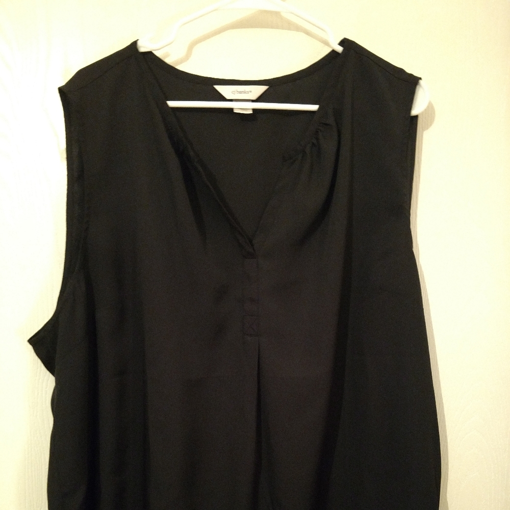 Christopher and Banks Black Vneck Shell